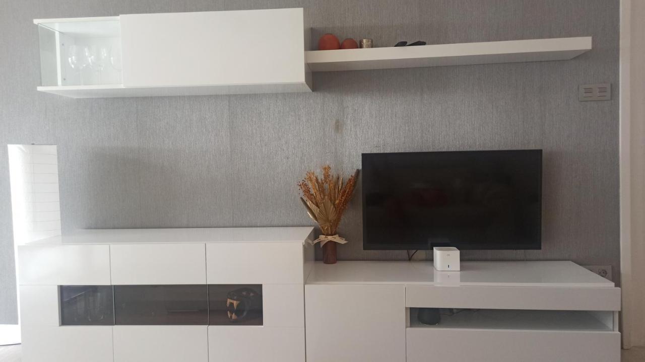 Apartamento Ohana, Apartamento-parking Privado Gratis-centrico-wifi-ascensor-sin Cuestas-82m2 *